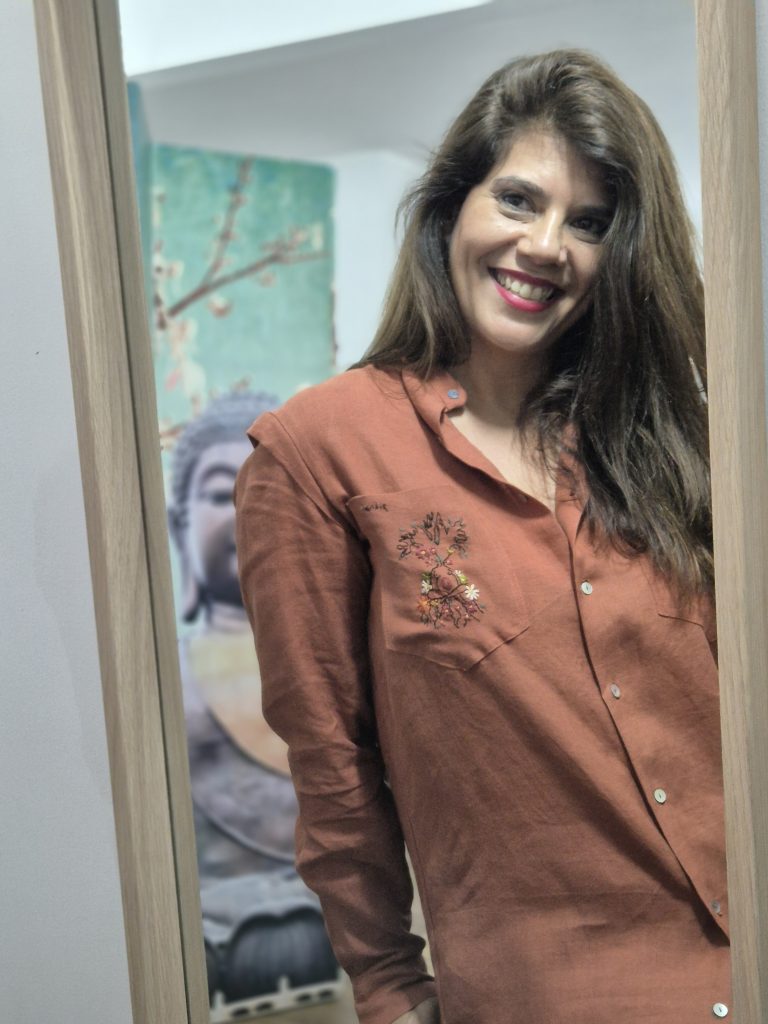 Camisa bordados